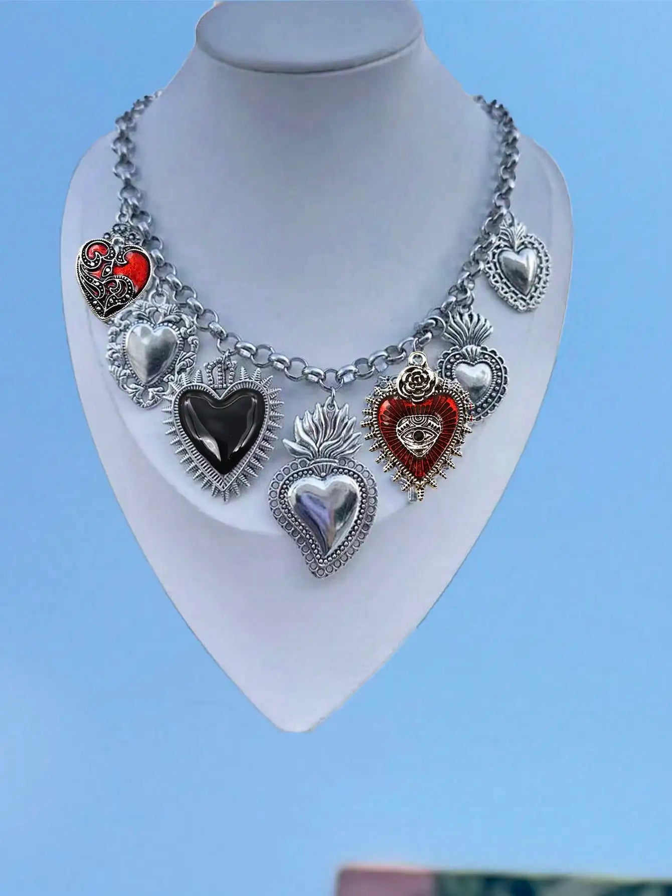 CUIER 1PC Gothic Chunky Chain Charms Flaming Heart Statement Necklace Evil Eyes Pendant Anti-silver Red Black Halloween Jewelry