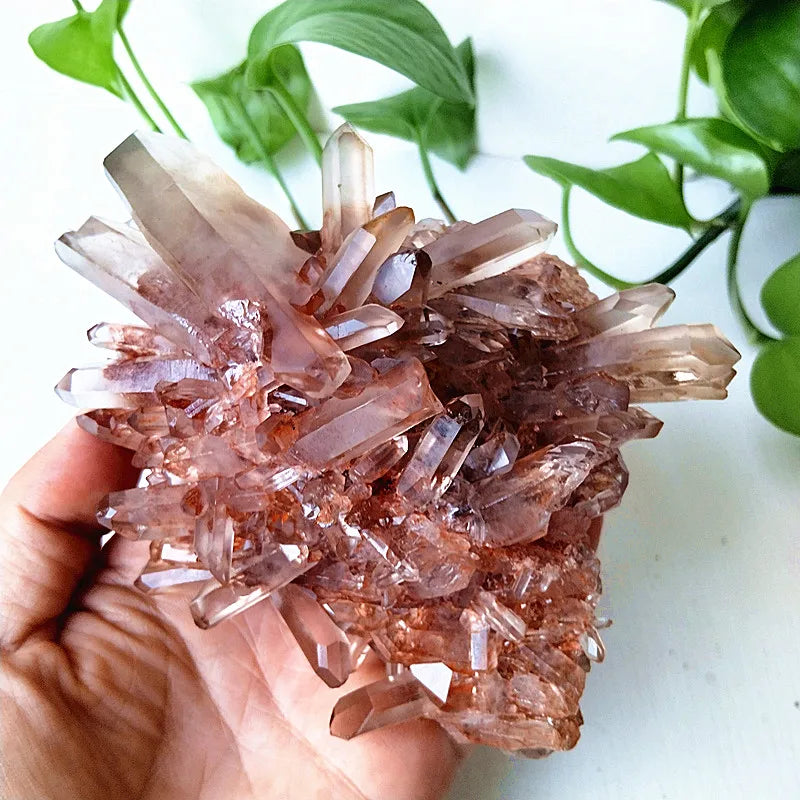 Natural White Quartz Crystal Shinning Raw Stone