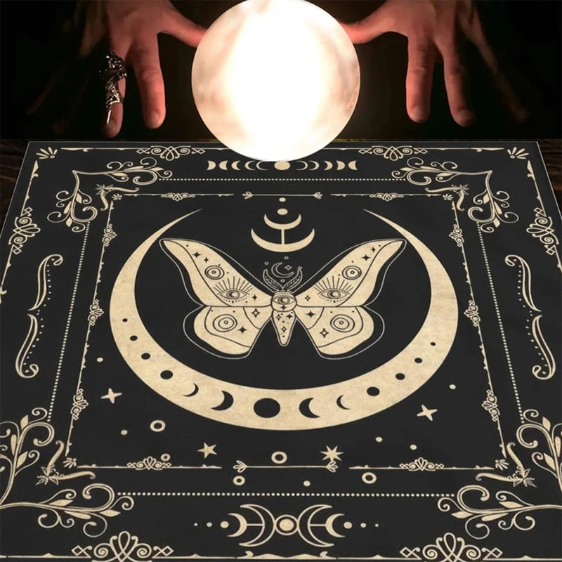 8 Types Divinations Tablecloth